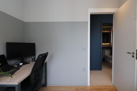 Apartamento para alugar com 69m², 2 quartos e 1 vagaQuarto