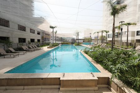 Apartamento para alugar com 69m², 2 quartos e 1 vagaÁrea comum - Piscina