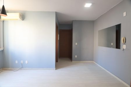 Sala de apartamento para alugar com 2 quartos, 52m² em Olaria, Canoas