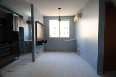 Sala de apartamento para alugar com 2 quartos, 52m² em Olaria, Canoas