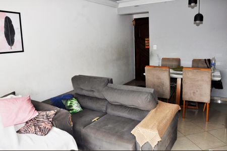 Apartamento à venda com 84m², 3 quartos e 1 vagaSala