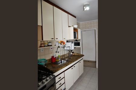 Apartamento à venda com 84m², 3 quartos e 1 vaga Cozinha