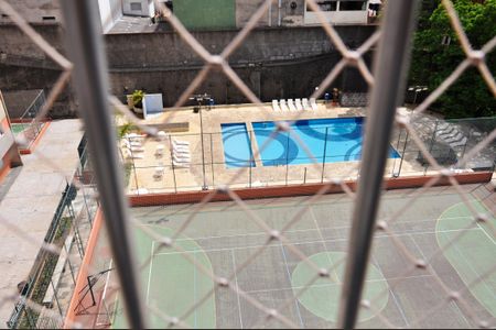 Apartamento à venda com 84m², 3 quartos e 1 vagaVista