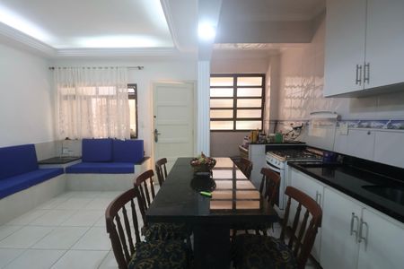 Apartamento para alugar com 55m², 2 quartos e sem vagaCozinha