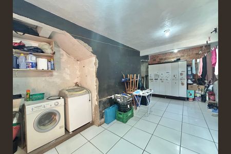 Apartamento à venda com 140m², 3 quartos e 2 vagas Apartamento à venda com 140m², 3 quartos e 2 vagasÁrea de Serviço