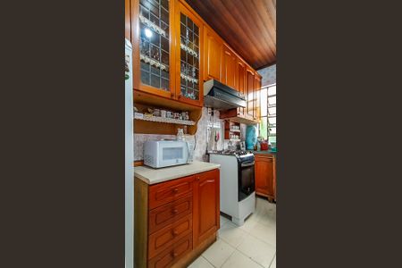 Casa à venda com 150m², 3 quartos e 1 vaga Casa à venda com 150m², 3 quartos e 1 vagaCozinha