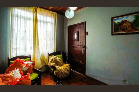 Casa à venda com 150m², 3 quartos e 1 vaga Casa à venda com 150m², 3 quartos e 1 vagaSala