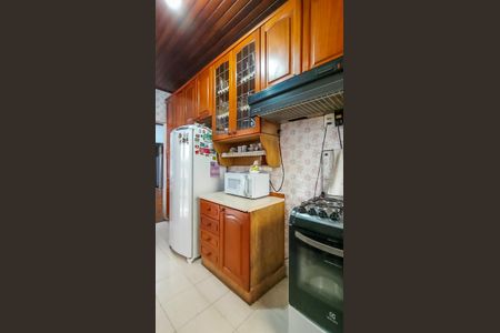 Casa à venda com 150m², 3 quartos e 1 vaga Casa à venda com 150m², 3 quartos e 1 vagaCozinha