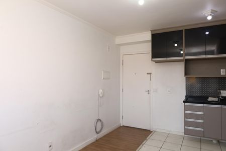Sala de apartamento à venda com 2 quartos, 51m² em José Bonifácio, São Paulo