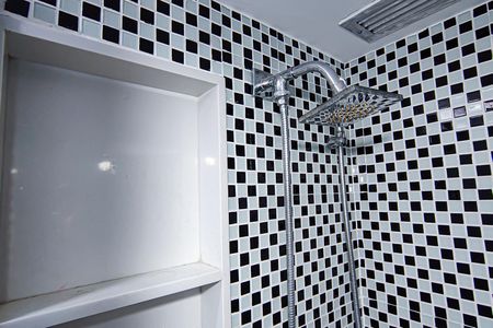 Apartamento à venda com 50m², 2 quartos e 1 vaga Apartamento à venda com 50m², 2 quartos e 1 vagaBanheiro