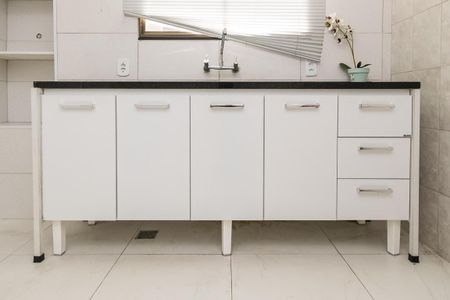 Apartamento à venda com 132m², 2 quartos e 1 vaga Apartamento à venda com 132m², 2 quartos e 1 vagaCozinha