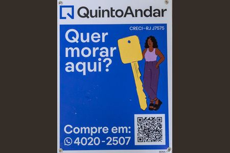 Apartamento à venda com 132m², 2 quartos e 1 vaga Apartamento à venda com 132m², 2 quartos e 1 vagaPlaca