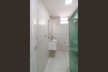 Apartamento à venda com 132m², 2 quartos e 1 vaga Apartamento à venda com 132m², 2 quartos e 1 vagaBanheiro