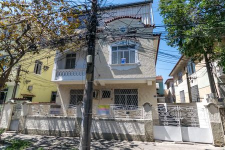 Apartamento à venda com 132m², 2 quartos e 1 vaga Apartamento à venda com 132m², 2 quartos e 1 vagaFachada do Prédio