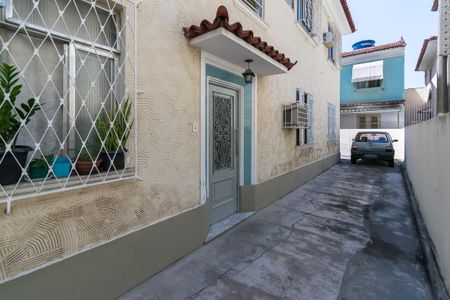 Apartamento à venda com 132m², 2 quartos e 1 vaga Apartamento à venda com 132m², 2 quartos e 1 vagaÁrea comum - Hall da entrada