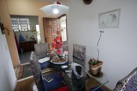 Casa para alugar com 360m², 5 quartos e 3 vagasCopa