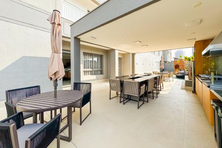 Apartamento à venda com 72m², 2 quartos e 1 vagaÁrea comum