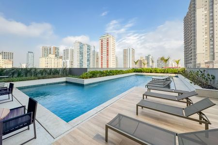 Apartamento à venda com 72m², 2 quartos e 1 vagaPiscina