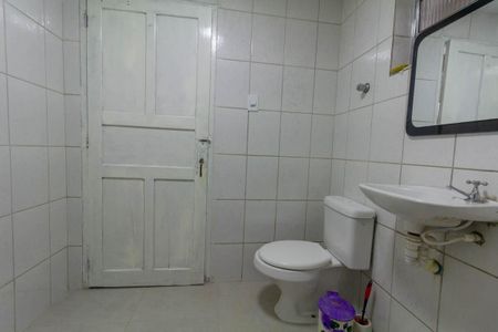 Casa para alugar com 80m², 1 quarto e sem vaga Casa para alugar com 80m², 1 quarto e sem vagaBanheiro Social