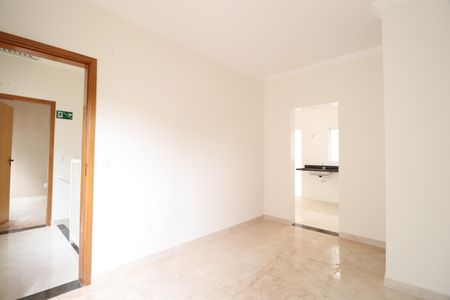 Sala de apartamento para alugar com 2 quartos, 50m² em Jardim Inconfidência, Uberlândia