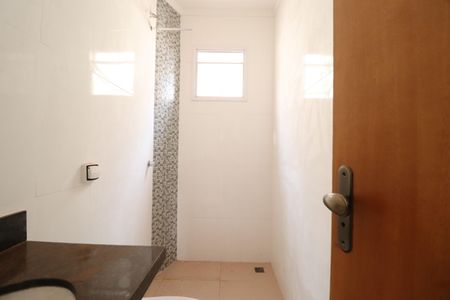 Apartamento para alugar com 50m², 2 quartos e 1 vagaBanheiro Social