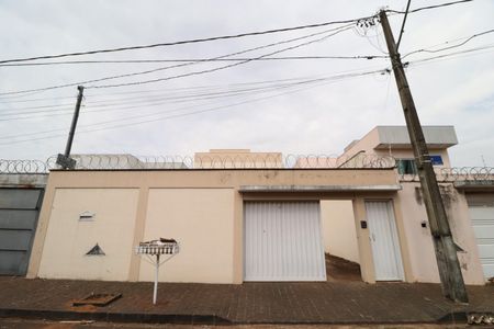 Apartamento para alugar com 50m², 2 quartos e 1 vagaFachada