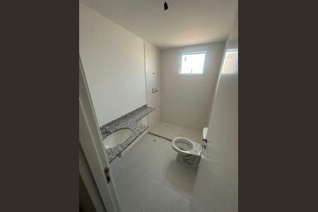 Apartamento à venda com 79m², 3 quartos e 1 vagaBanheiro