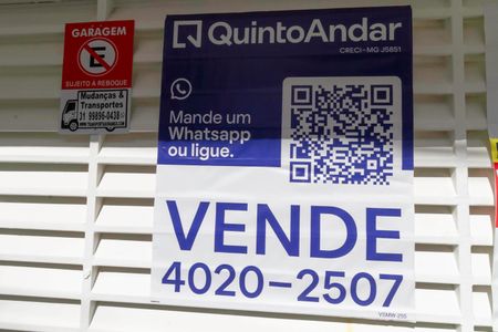 Casa à venda com 255m², 3 quartos e 2 vagasPlaca