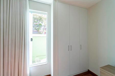 Casa à venda com 255m², 3 quartos e 2 vagasSuíte 1