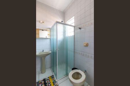 Casa de condomínio para alugar com 80m², 2 quartos e 1 vaga Casa de condomínio para alugar com 80m², 2 quartos e 1 vagaBanheiro da suíte