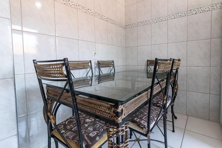 Casa de condomínio para alugar com 80m², 2 quartos e 1 vaga Casa de condomínio para alugar com 80m², 2 quartos e 1 vagaDetalhe da cozinha