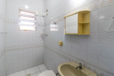 Casa de condomínio para alugar com 80m², 2 quartos e 1 vaga Casa de condomínio para alugar com 80m², 2 quartos e 1 vagaBanheiro social