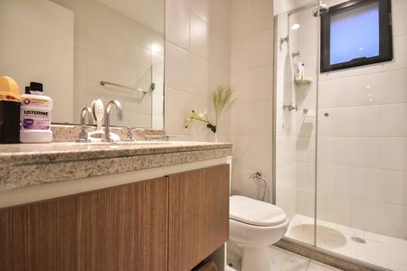 Apartamento para alugar com 191m², 3 quartos e 3 vagasBanheiro da Suíte 3