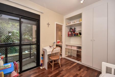 Apartamento para alugar com 191m², 3 quartos e 3 vagasSuíte 2