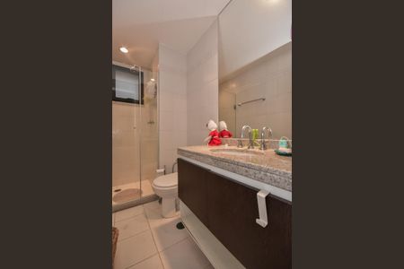 Apartamento para alugar com 191m², 3 quartos e 3 vagasBanheiro Suíte 2