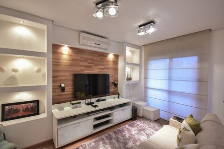 Sala de Tv de apartamento para alugar com 3 quartos, 191m² em Vila Suzana, São Paulo