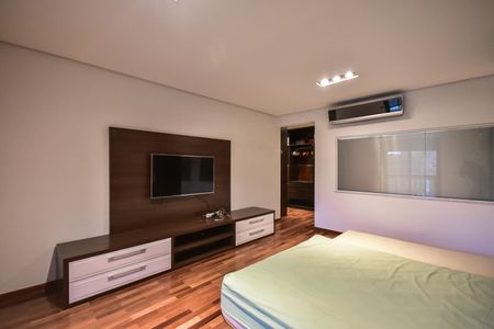 Apartamento para alugar com 191m², 3 quartos e 3 vagasSuíte 1