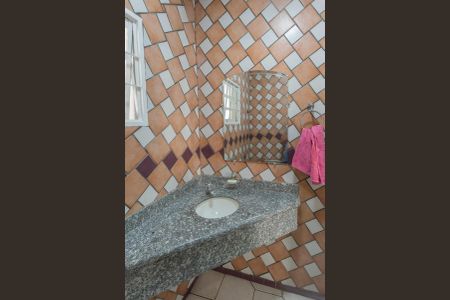 Casa para alugar com 333m², 4 quartos e 6 vagas Casa para alugar com 333m², 4 quartos e 6 vagasLavabo