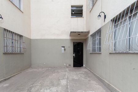 Apartamento à venda com 45m², 2 quartos e 1 vagaEntrada do Bloco