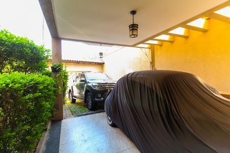 Casa à venda com 197m², 3 quartos e 2 vagasGaragem