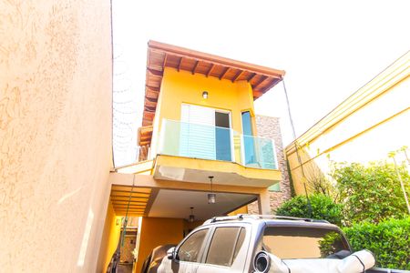 Casa à venda com 197m², 3 quartos e 2 vagasQuintal