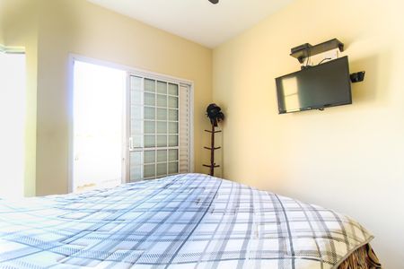 Casa à venda com 197m², 3 quartos e 2 vagasSuíte