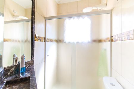 Casa à venda com 197m², 3 quartos e 2 vagasBanheiro 2