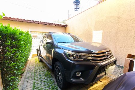 Casa à venda com 197m², 3 quartos e 2 vagasQuintal