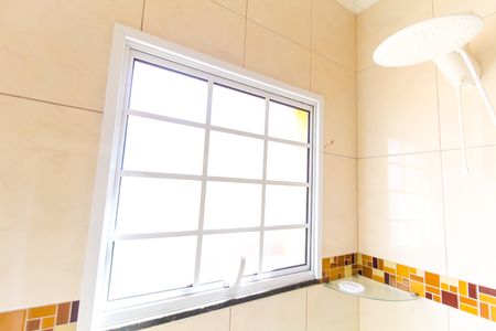 Casa à venda com 197m², 3 quartos e 2 vagasBanheiro 2