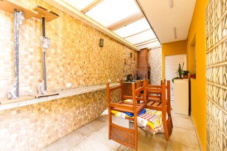 Casa à venda com 197m², 3 quartos e 2 vagasÁrea gourmet