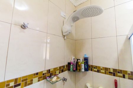 Casa à venda com 197m², 3 quartos e 2 vagasBanheiro da Suíte