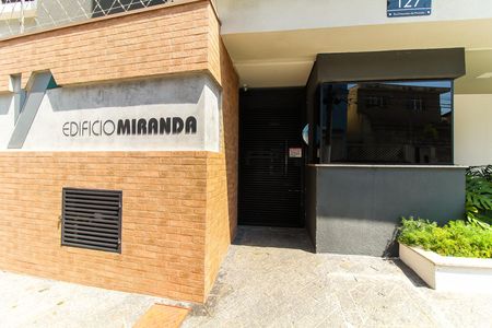 Apartamento à venda com 38m², 1 quarto e sem vaga Apartamento à venda com 38m², 1 quarto e sem vagaFachada