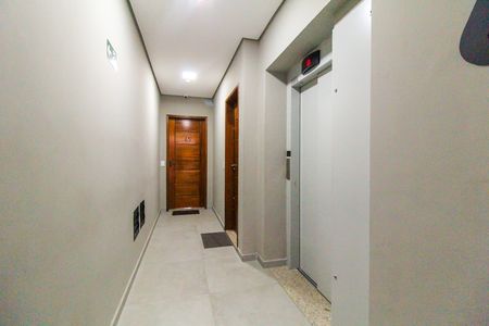 Apartamento à venda com 38m², 1 quarto e sem vaga Apartamento à venda com 38m², 1 quarto e sem vagaÁrea comum