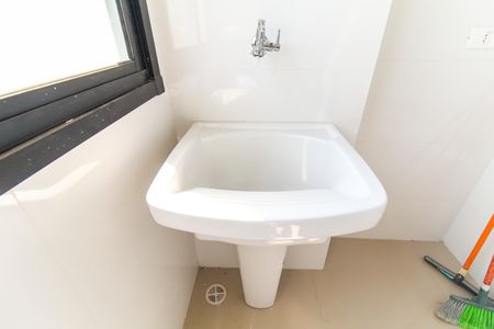 Apartamento à venda com 38m², 1 quarto e sem vaga Apartamento à venda com 38m², 1 quarto e sem vagaCozinha e Área de Serviço